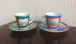 Niet of onleesbaar gesigneerd - ZEVEN ESPRESSO KOP EN SCHOTELS kopen? Bied vanaf 1!