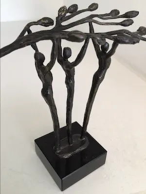 Corry Ammerlaan - Sculptuur “ De vier jaargetijden “. DE ZOMER “ kopen? Bied vanaf 1!