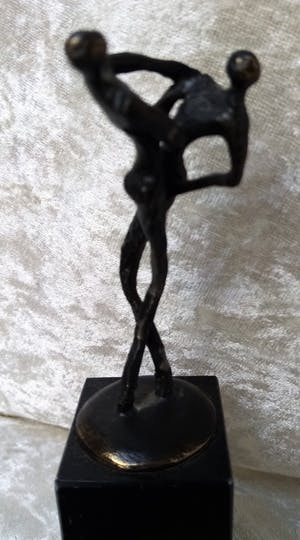 Corry Ammerlaan - sculpture 2 passievolle dansers kopen? Bied vanaf 55!