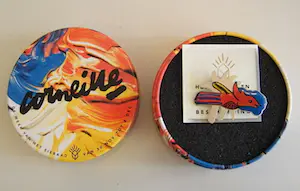 Corneille - Geëmailleerde zilveren designbroche kopen? Bied vanaf 49!