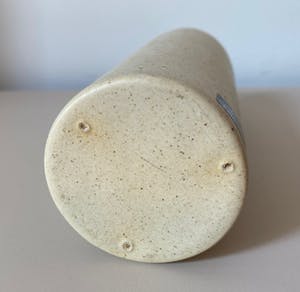 Peter Selhorst - Creme en vanille keramisch design vaasje kopen? Bied vanaf 1!