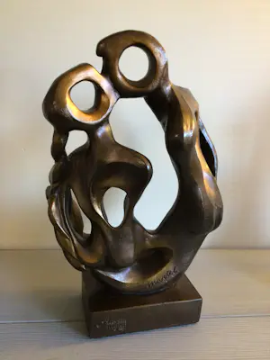 Austin Productions - “ The Kiss “ zeldzaam kopen? Bied vanaf 159!