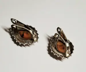 VVintage teardrop oorbellen met gouden amber en marcasiet kopen? Bied vanaf 65!