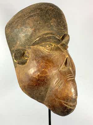Dogon - Tribal used Africa Bulu monkey mask - Cameroon. verkocht voor € 35!