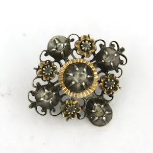 BWG geel met zilveren broche bezet met roos diamant tot. 0.10ct - G/H - SI kaufen? Bieten Sie von 110!