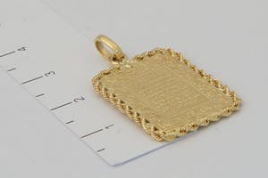 2545- 18 Krt - geel-gouden "gedraaid" collier - Arabische teksthanger - gekeurd kopen? Bied vanaf 310!