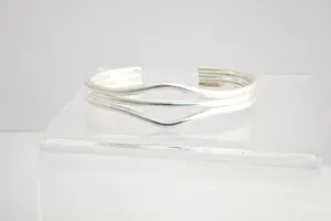Acheter87- massief 1e gehlt zilveren design  armband - glad gepolijst model? Enchérissez de 65!