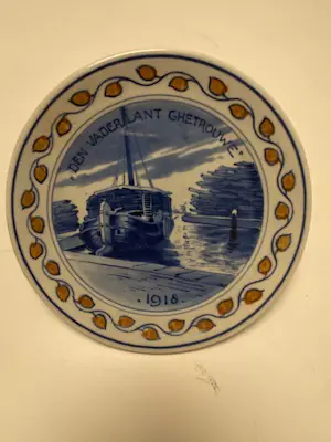 Porceleyne Fles - Serie van 10 Eerste Wereldoorlog herdenkingsborden kopen? Bied vanaf 225!