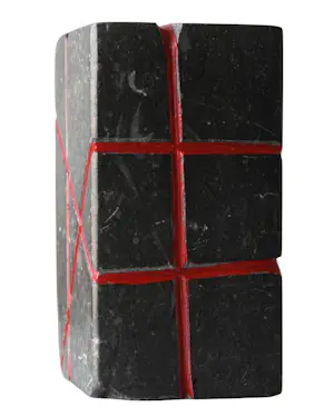 Maup Nikkels - Atheïstische Ka'aba - Belgisch Hardstenen Beeld kopen? Bied vanaf 200!