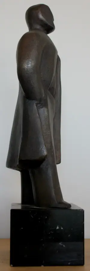 Frans Duckers - Bronzen sculptuur: 'De Limburger' kopen? Bied vanaf 295!