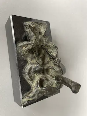 Jetty Homan - Liggend abstract (brons) kopen? Bied vanaf 153!