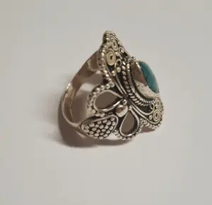 Nieuwe zilveren ring met ovale turkoois kopen? Bied vanaf 65!
