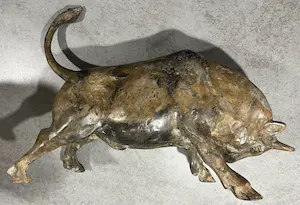 Pierre Chenet - Bronzen stier van Pierre Chenet kopen? Bied vanaf 400!
