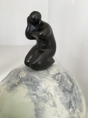 Corry Ammerlaan - Beeld “ De wereldwijde denker “ kopen? Bied vanaf 35!