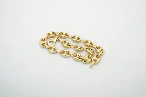 38 - Mooie, z.g.a.n. 18 krt geel gouden armband - koffieboon kopen? Bied vanaf 750!
