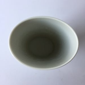 Tapio Wirkkala - Vaas Pearl Drops voor Rosenthal, wit biscuit porselein h 24 cm kopen? Bied vanaf 95!