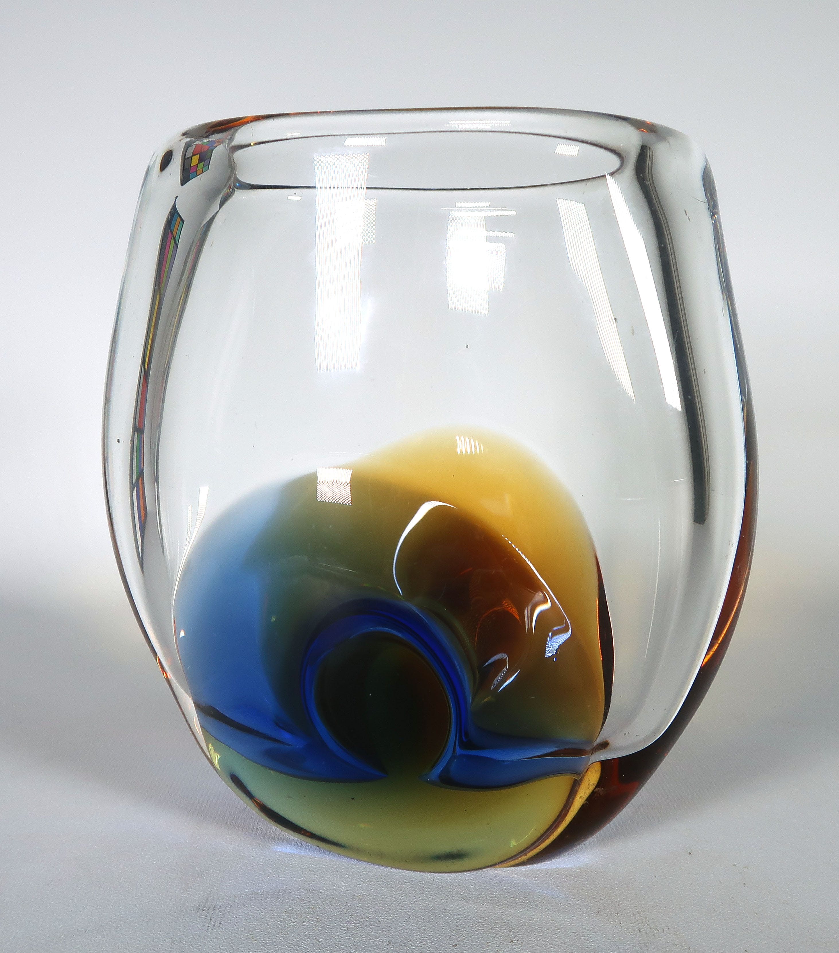 Exbor Sklo - Glas, Tweekleurige vaas verkocht voor € 40!