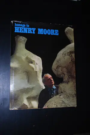 Henry Moore - 7 boeken, waarvan 1x met een kleurenlitho 1972 kopen? Bied vanaf 75!