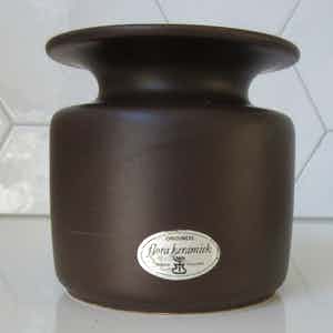 Floris Meydam - Matbruin platelen vaasje - Flora Hardenberg verkocht voor € 1!