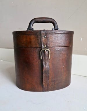 Curiosa - Vijf retro Koffertjes - Hout, Leer, Skai Messing beslag - PRIJS VERLAAGD kopen? Bied vanaf 89!