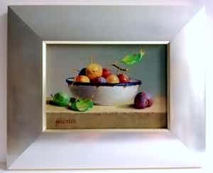 Hans Habraken - Stilleven witte kom met blauwe rand gevuld pruimen verkocht voor € 295!