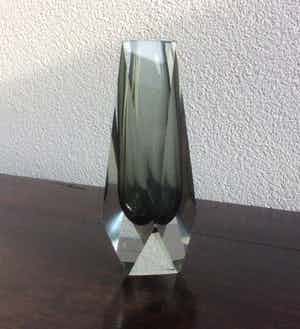 Alessandro Mandruzzato - MURANO facetgeslepen blokvaas verkocht voor € 38!