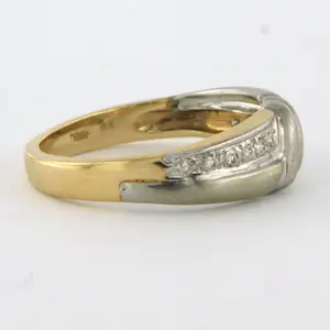 14k bicolour gouden ring bezet met briljant geslepen diamant tot. 0.15ct kopen? Bied vanaf 300!