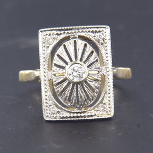 14K Goud - wit en geel goud ring met diamant - ringmaat 17.5 (55) kopen? Bied vanaf 280!