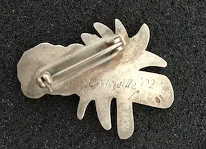 Corneille - Zilveren broche met emaille, in oorspronkelijke verpakking kopen? Bied vanaf 50!