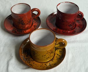 Freek Berends - 3x Espresso / Koffie kop en schotels - gesigneerd kaufen? Bieten Sie von 30!