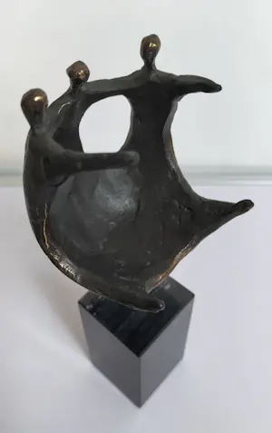 Corry Ammerlaan - Bronzen beeldje op marmeren sokkel/voet kopen? Bied vanaf 30!
