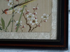 Niet of onleesbaar gesigneerd - Acryl op doek , Japan , Vogel in bloesemtak – ingelijst kopen? Bied vanaf 1!