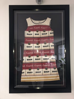 Andy Warhol - Souper Dress met signatuur kopen? Bied vanaf 3000!