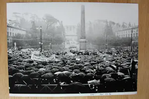 Eddy Posthuma de Boer - Gelatine silverprint : protest tegen de Vietnamoorlog - Italie kopen? Bied vanaf 99!