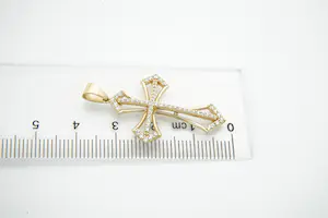 30- Opvallende, mooi opengewerkte 14Krt geel gouden kruis hanger kopen? Bied vanaf 110!