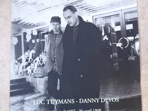 Luc Tuymans - ONS GELUK / ZW-W ZEEFDRUK / 165x110cm / SIG / ZEER GROOT FORMAAT kopen? Bied vanaf 375!