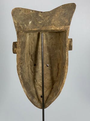 Fang - 190524 - Old Tribal used African Mask from the Fang - Gabon. kopen? Bied vanaf 45!
