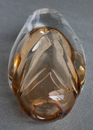 Jan Beranek - Vaas met ingesloten luchtbellen kopen? Bied vanaf 1!