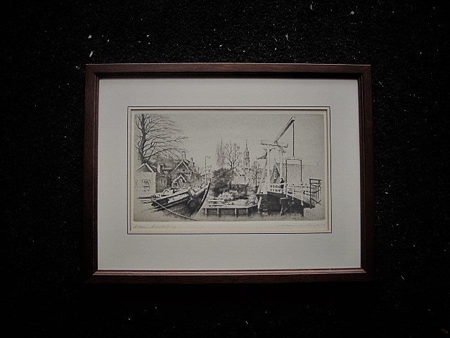 Maarten Langbroek - Fraaie Ets "Edam - vrouw op de Kwakelbrug" gesigneerd  kopen? Bied vanaf 1!