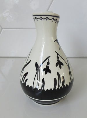 Niet of onleesbaar gesigneerd - Platelen Kannetje Jonker Gouda decor Silhouet kopen? Bied vanaf 1!