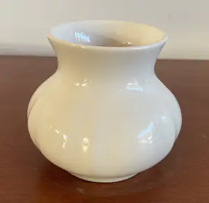 Porceleyne Fles - Delfts wit platelen vaasje kopen? Bied vanaf 25!