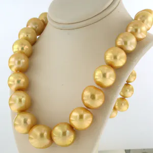 14k gouden slot aan een Zuidzee cultivee parels- 45 cm lang kopen? Bied vanaf 150!