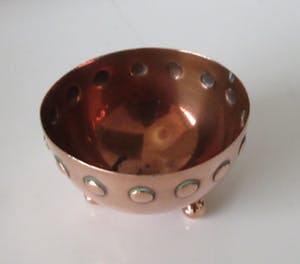 Niet of onleesbaar gesigneerd - Rood koperen art deco hand gehamerde rookset kopen? Bied vanaf 10!