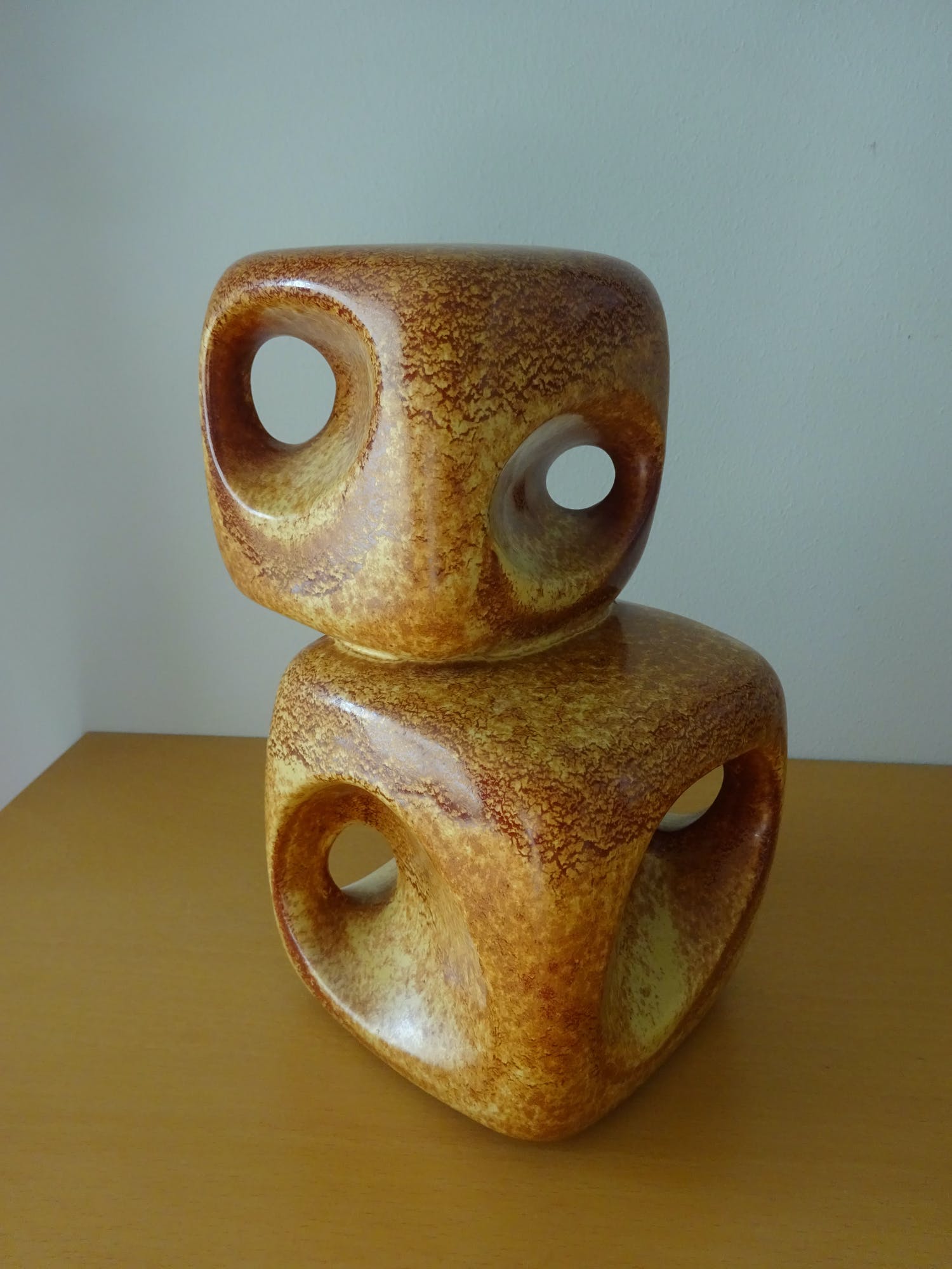 Bertoncello (1930-2011)