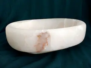 Niet of onleesbaar gesigneerd - Strakke marmeren schaal, ovaal kopen? Bied vanaf 1!