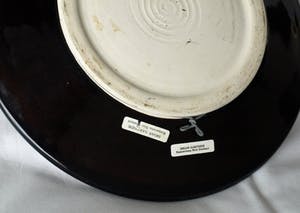 Brian Gartside - Aardewerk – bord – doorsnede 31,5 cm kopen? Bied vanaf 35!