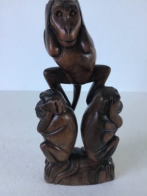 Curiosa - Art Deco.houtsnijwerk ,aapjes.Amsterdamse school stijl. kopen? Bied vanaf 50!