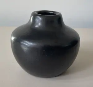 Mobach Keramiek - Miniatuur vaasje kopen? Bied vanaf 20!