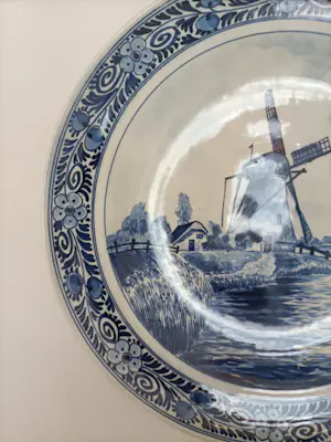 Porceleyne Fles - wandbord met molen (Kinderdijk?) kopen? Bied vanaf 10!