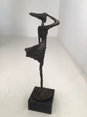 Corry Ammerlaan - Sculptuur “ Visie op de toekomst “ kopen? Bied vanaf 1!